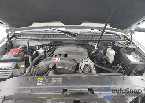 2011 Chevrolet Tahoe Lt z USA, uszkodzony, nr VIN 1GNSKBE05BR329225